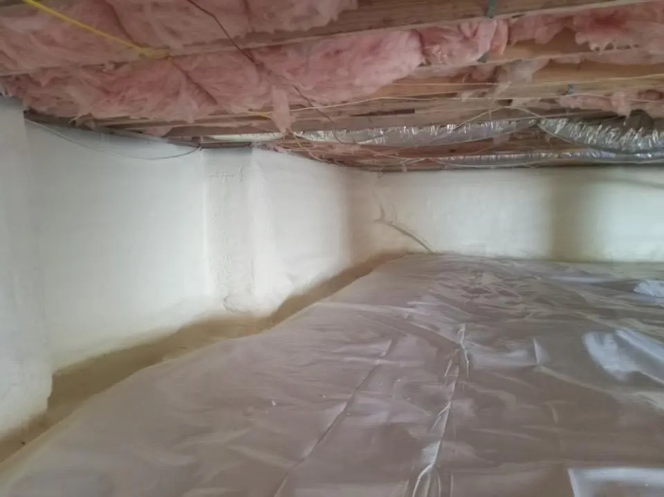 Crawl space encapsulation with closed-cell spray foam for Spray Foam Roofing in Gallatin